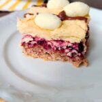 Norweski torcik migdałowy torcik migdałowy z kremem waniliowym, bezglutenowy