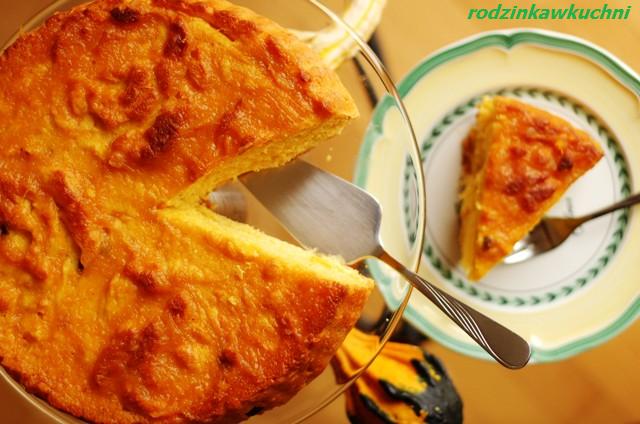 drożdżówka dyniowo-pomarańczowa z glazurą dyniową_ciasto drożdżowe
